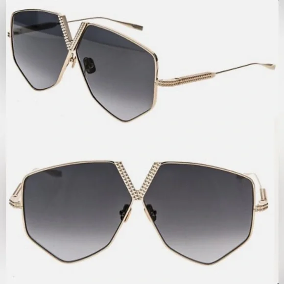Valentino | Accessories | 24hr Drop Valentino Rock Stud  display picture 1